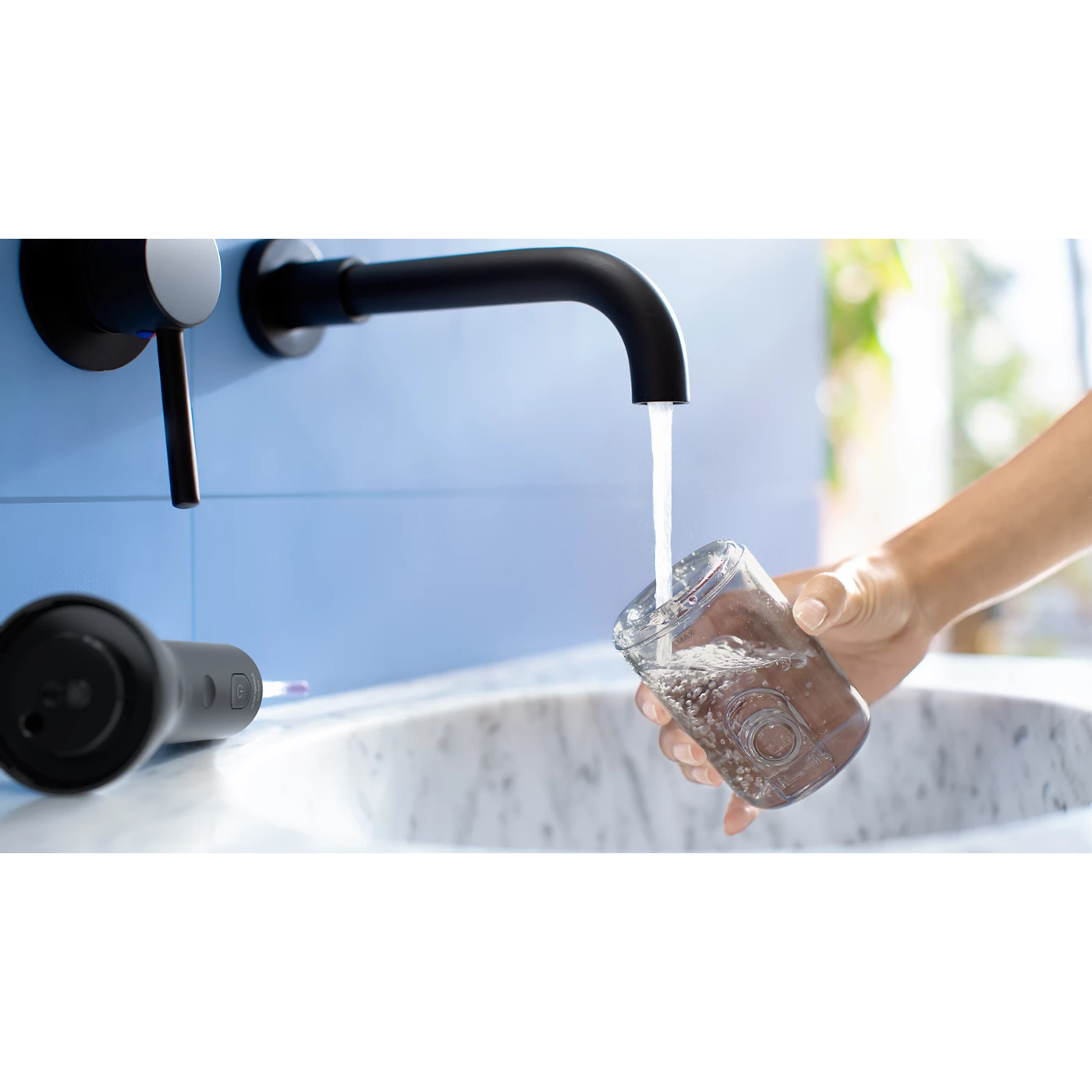 Philips Cordless Power Flosser Black HX3826/33