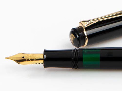 Pelikan Classic M200 Black-Gold Fountain Pen