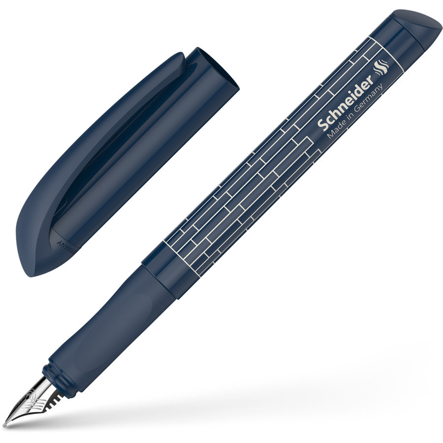Schneider Easy Fountain Pen – Navy (Medium Nib)