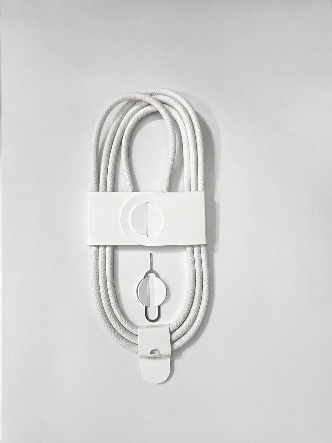 Apple iPhone 16/17 Series USB-C Cable – Braided Fast Charging & Data Sync (Original)