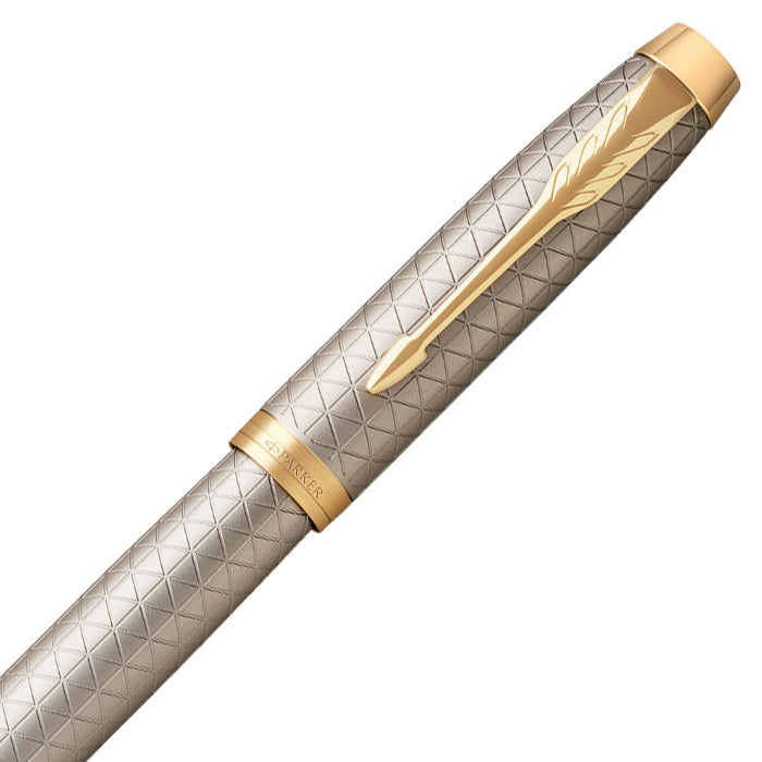Parker IM Premium Rollerball Pen – Warm Silver Champagne Diamond Pattern Gold Trim (GT)