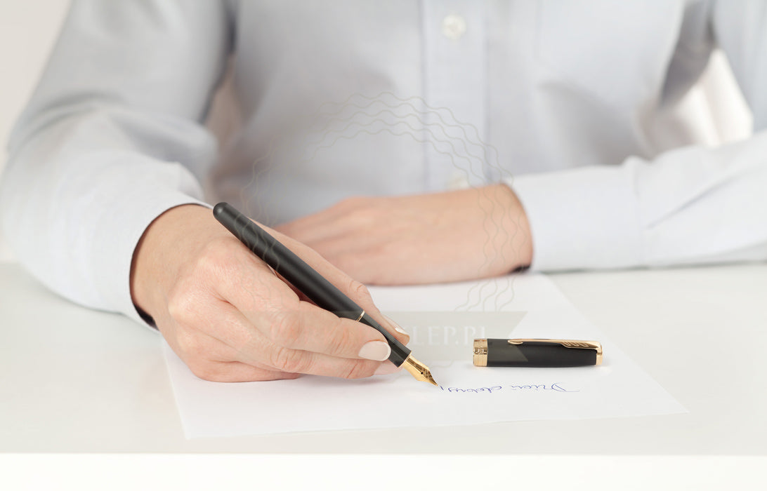Parker Sonnet Matte Black Lacquer GT Fountain Pen