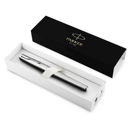 Parker Urban Fashion Silver CT Fountain Pen