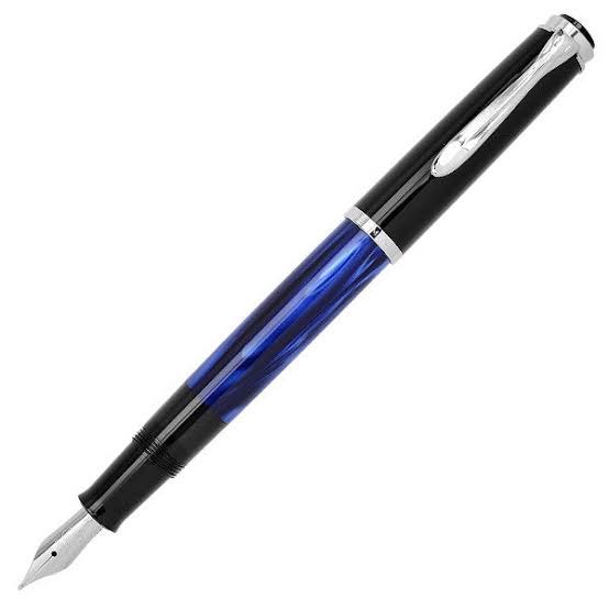 Classic M205 Blue-Marbled Fountain Pen