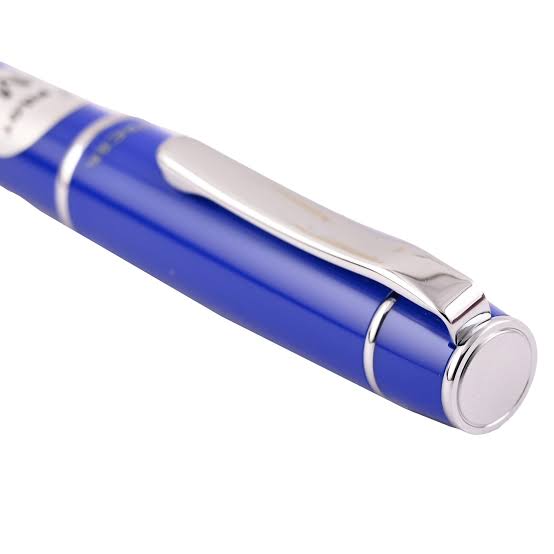 Pilot Prera Fountain Pen – Blue (Medium Nib)