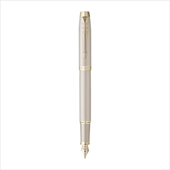 Parker IM Monochrome Fountain Pen – Champagne Finish
