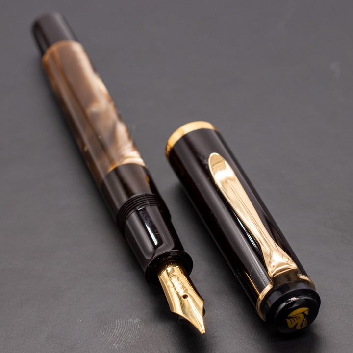 Pelikan Classic M-200 Brown-Marbled Fountain Pen