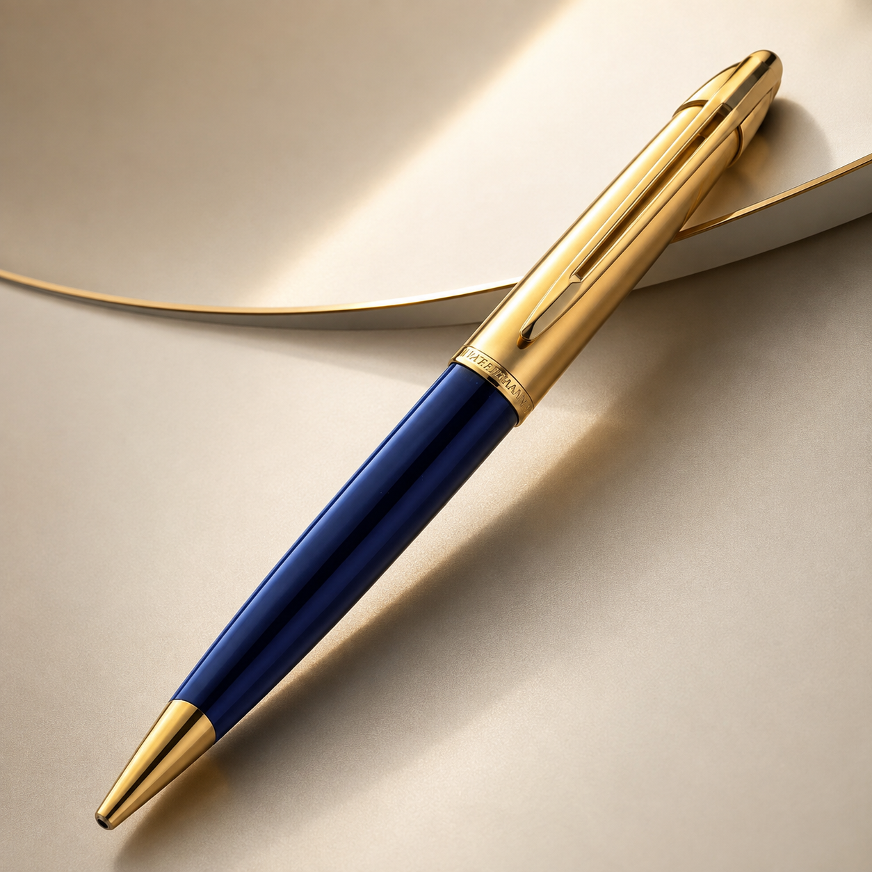 Waterman Edson Sapphire Blue GT Ballpoint Pen – 23.3K Gold-Plated Trim | Made in France