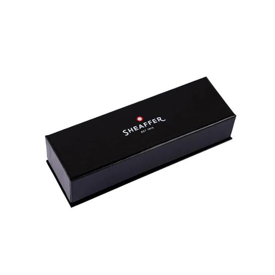 Sheaffer 9331 Ballpoint Pen – Shiny Chrome Cap & Black Barrel
