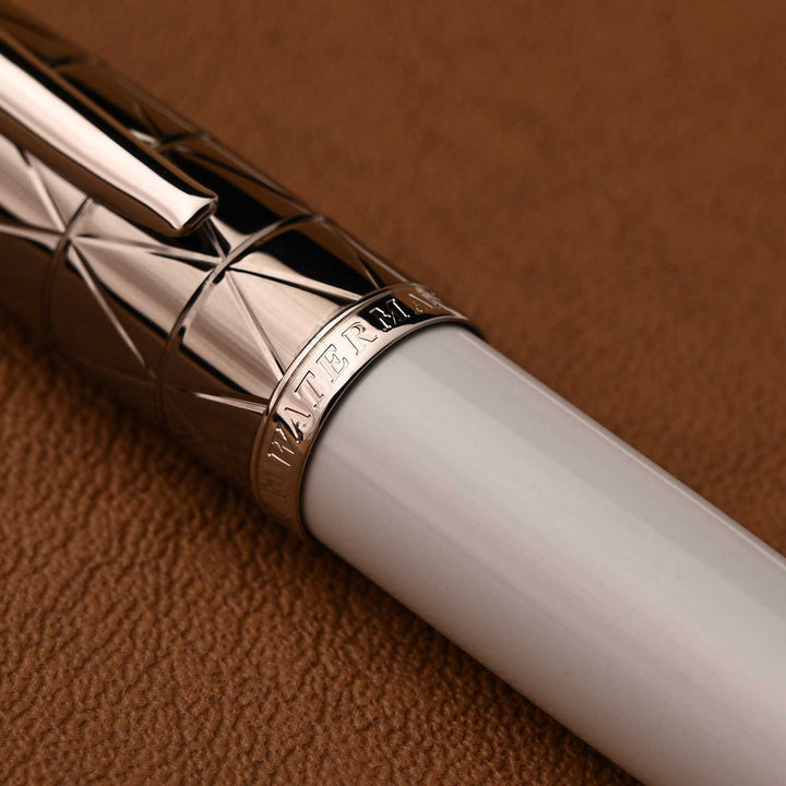 Waterman Carène Fountain Pen – Contemporary White with Chrome Trim (18K Gold Nib)