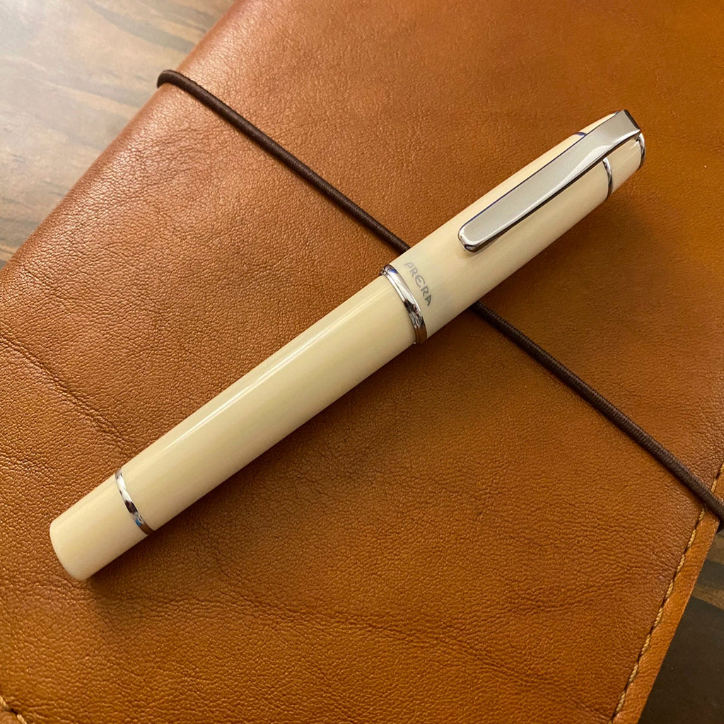 Pilot Prera Fountain Pen – Ivory (Medium Nib)