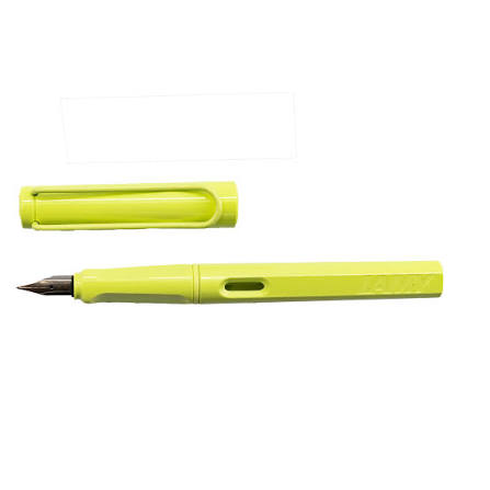 Lamy Safari Spring Green Fountain Pen – Medium Nib