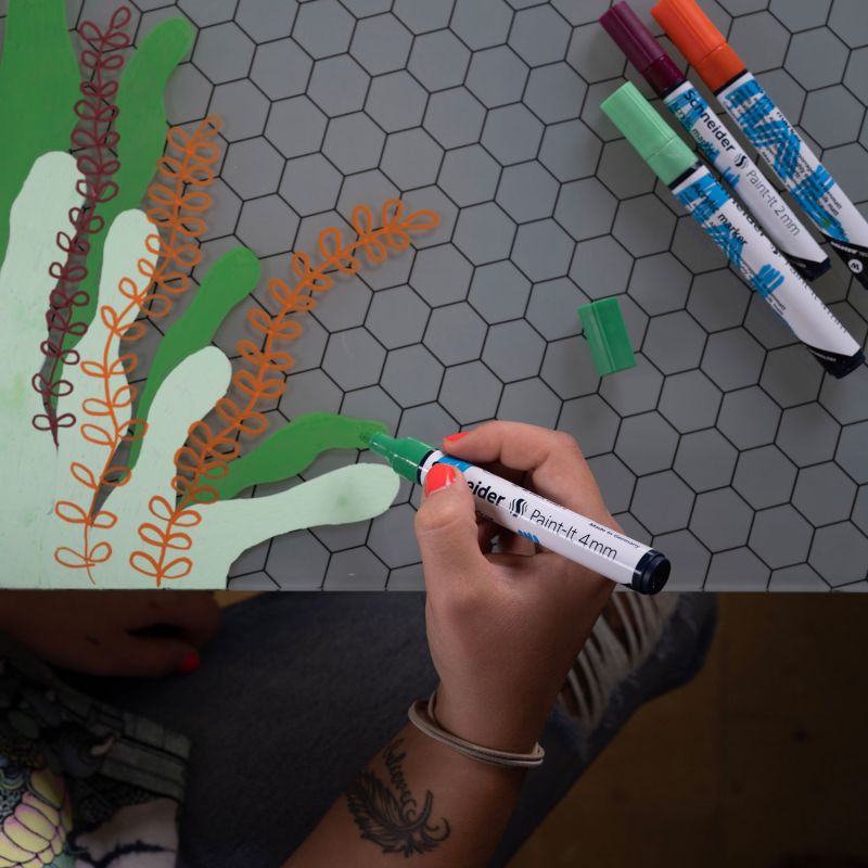 Schneider Paint-It 320 Acrylic Marker Set – 4mm | 6-Color Pack