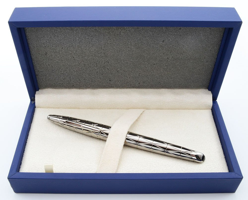 Waterman Carène Contemporary Gunmetal ST Fountain Pen