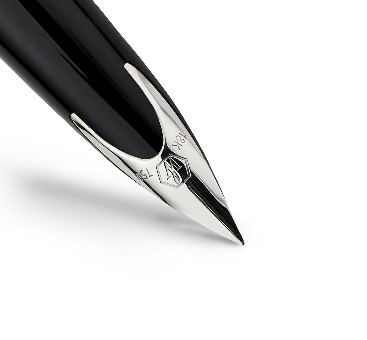 Waterman Carène Fountain Pen – Charcoal Grey with Stainless Steel Trim (18K Gold Nib)