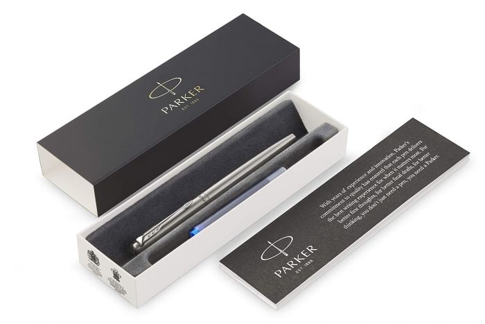 Parker Jotter Stainless Steel Chrome Trim Fountain Pen